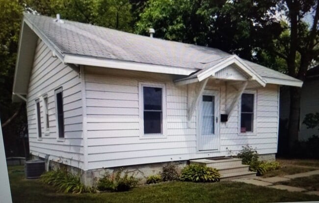 property at 317 E 8th St