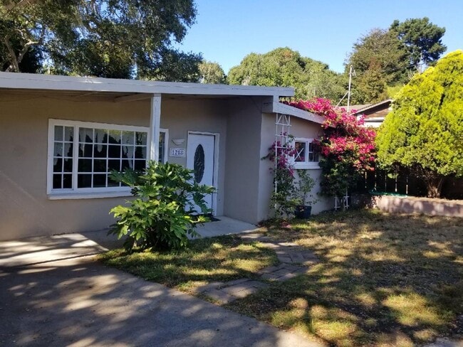 property at 1208 Lincoln Avenue