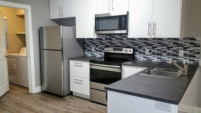 2806 Bull Run, Unit 2806 Bull Run Unit D, Unit 2806 Bull Run Unit D