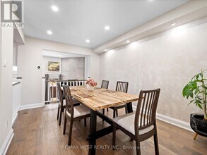 4165-4165 Fieldgate Dr in Mississauga, ON - Building Photo - Building Photo