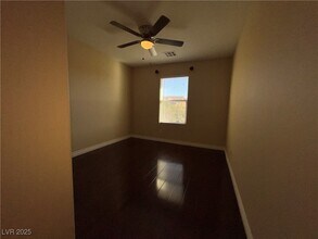 6592 Benvolio Ct in Las Vegas, NV - Foto de edificio - Building Photo