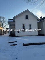 1610 Cass St in Fort Wayne, IN - Building Photo