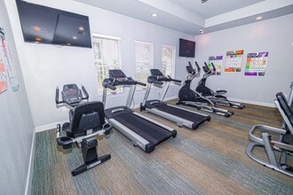 The Park at Bellagio in Richwood, TX - Foto de edificio - Building Photo