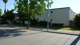 10226-10228 Beardon Dr Apartamentos