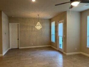 326 Summer Landing Ct in Rosenberg, TX - Building Photo - Building Photo