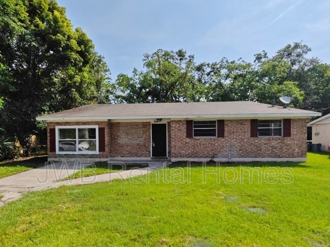 9341 Danville Ave in Jacksonville, FL - Building Photo - Building Photo