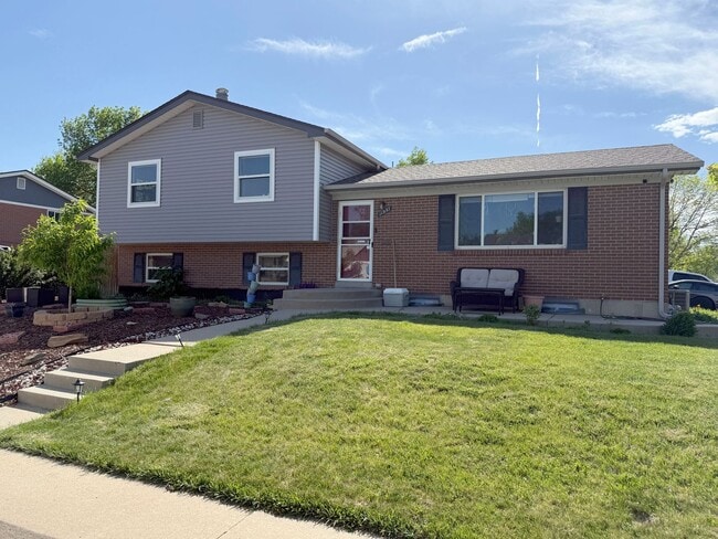 11957 Lafayette St in Northglenn, CO - Building Photo - Building Photo