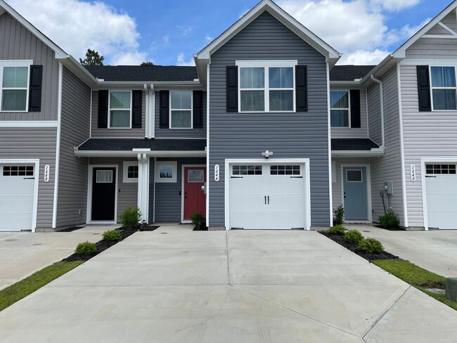 property at 1644 Branchwood Dr NE