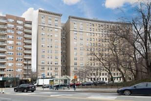 36 Plaza St E in Brooklyn, NY - Building Photo