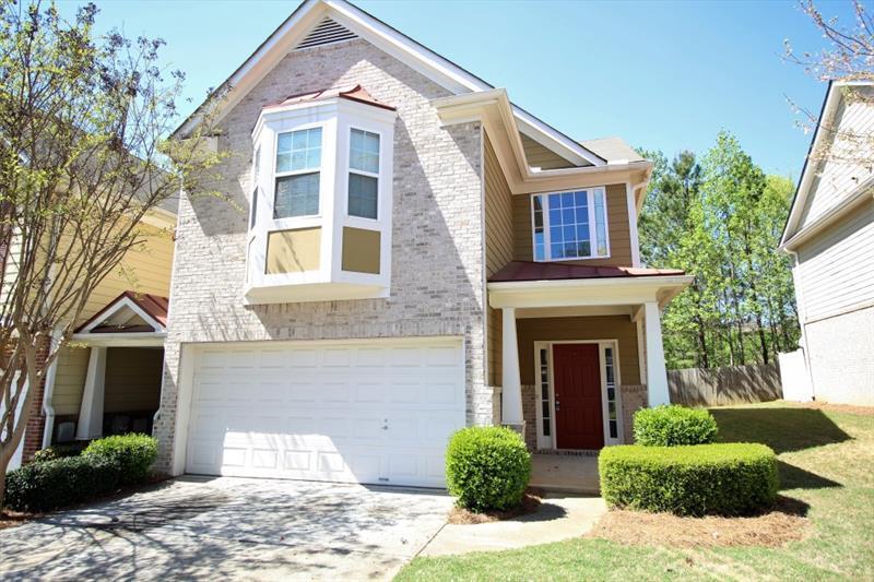 358 Creek Manor Way in Suwanee, GA - Building Photo