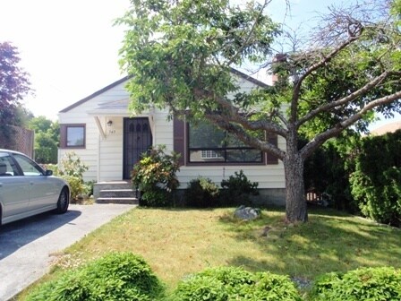 549 NE 89th St in Seattle, WA - Building Photo