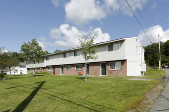 Parker Village Apartments in Littleton, NH - Building Photo - Primary Photo