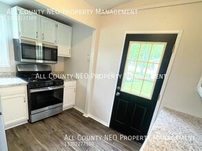 2470 Center Ave in Alliance, OH - Building Photo - Building Photo