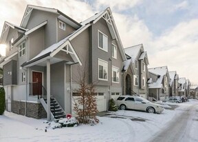 5965-5965 Jinkerson Rd in Chilliwack, BC - Building Photo