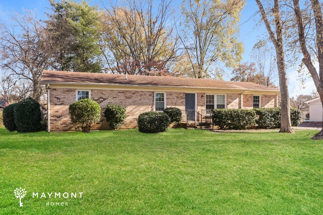 808 Kincaid St in Spring Hill, TN - Building Photo - Building Photo