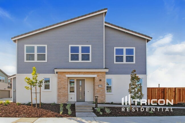 property at 2038 Delta Vw Ave
