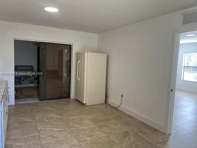 15730 SW 103rd Ave in Miami, FL - Building Photo - Building Photo