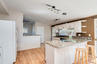 6844 E Kingston Dr in Tucson, AZ - Building Photo - Building Photo