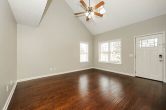 636 Zellwood Dr in La Vergne, TN - Building Photo - Building Photo