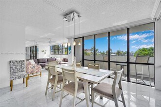 2049 S Ocean Dr in Hallandale Beach, FL - Building Photo - Building Photo