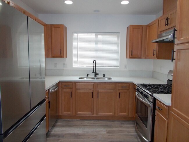 5251 Tipper Ave in Las Vegas, NV - Building Photo - Building Photo