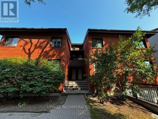 property at 37 Robinson Ave