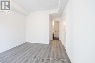 25 Neighbourhood Ln. in Toronto, ON - Building Photo - Building Photo