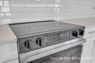 18088 W Sand Hls Dr in Surprise, AZ - Building Photo - Building Photo