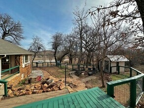 18412 OK-49 in Medicine Park, OK - Building Photo - Building Photo