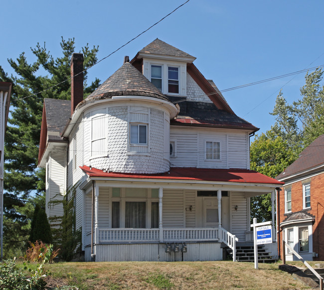 81 N Balph Ave in Pittsburgh, PA - Building Photo - Building Photo