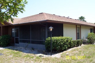 Hertiage Village West in Bradenton, FL - Foto de edificio - Building Photo