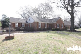 1264 Yorkshire Dr in Memphis, TN - Building Photo - Building Photo
