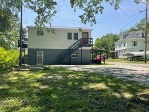 223 Edgington Ln in Wheeling, WV - Building Photo - Building Photo