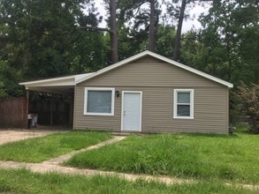 205 N Ruland St in Hammond, LA - Foto de edificio - Building Photo