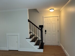 3073 Colonial Way in Chamblee, GA - Building Photo - Building Photo