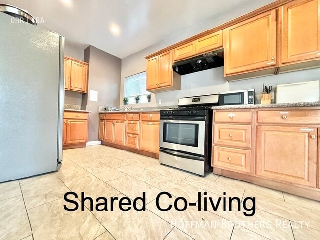 property at 2422 Venice Blvd.