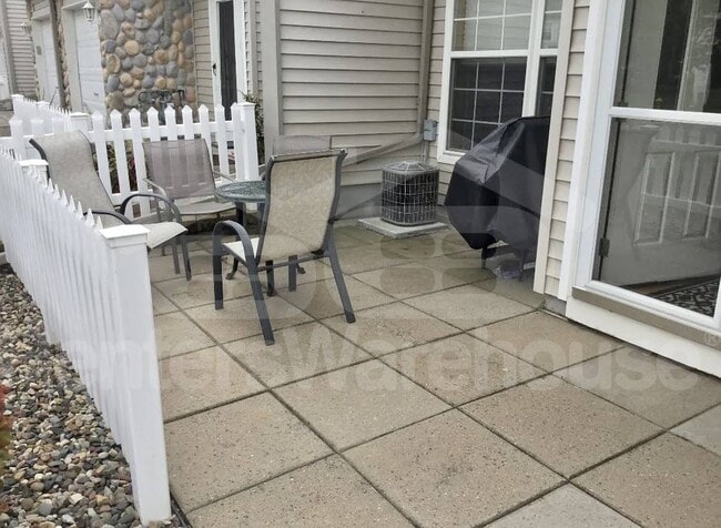 3635 Lawndale Ln N in Plymouth, MN - Building Photo - Building Photo