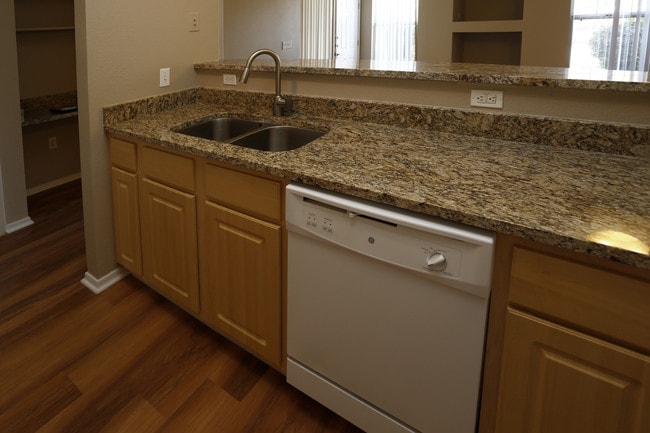 The Linq in Chandler, AZ - Foto de edificio - Interior Photo