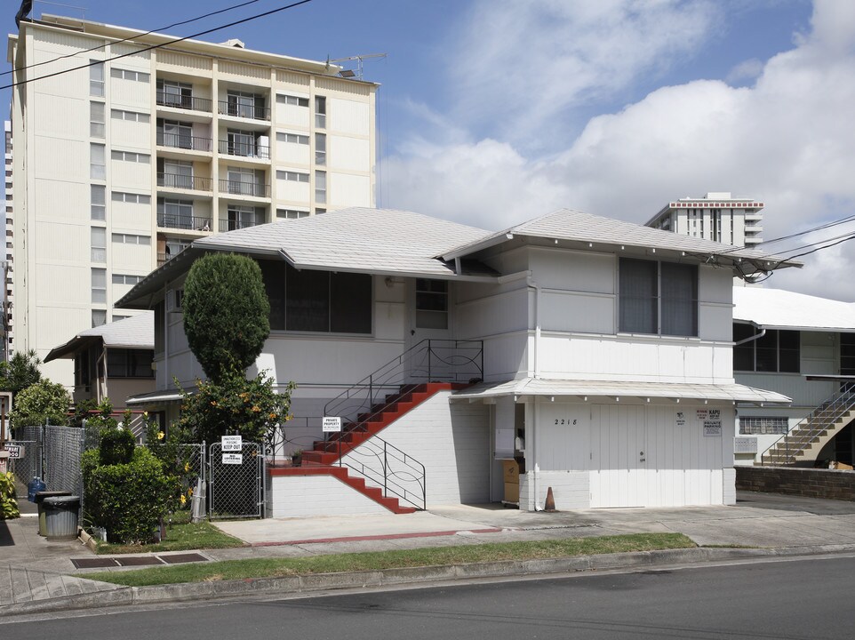 2218 Fern St in Honolulu, HI - Building Photo