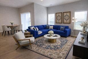 West Meadows Villas in Spokane, WA - Building Photo