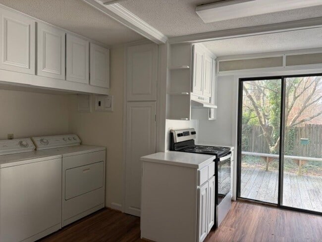 314 Keener St in Cary, NC - Building Photo - Building Photo