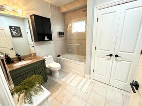 301 68th St in Guttenberg, NJ - Building Photo - Building Photo