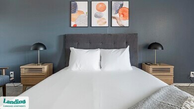 1071 Clayton Ln in Austin, TX - Building Photo - Building Photo