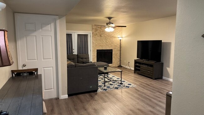 property at 356 W Harwood Rd