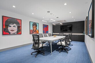 8820 Belford Ave in Los Angeles, CA - Building Photo - Building Photo