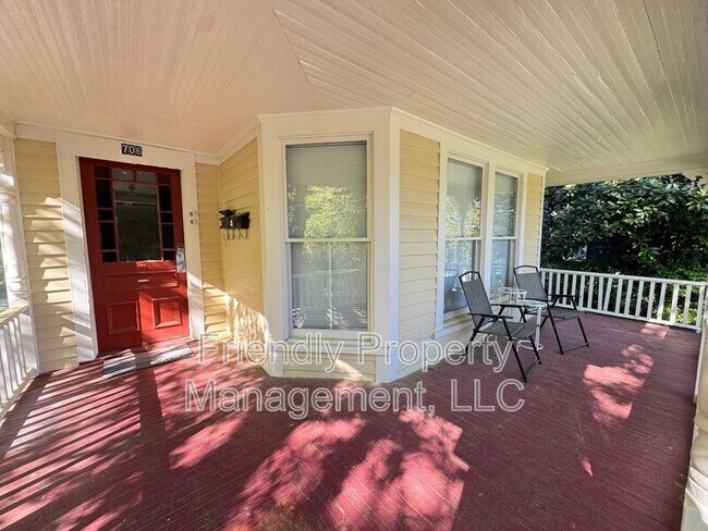706 Walker Ave in Greensboro, NC - Building Photo - Building Photo