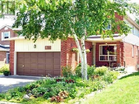 200 Forsyth Rd in Newmarket, ON - Building Photo - Building Photo