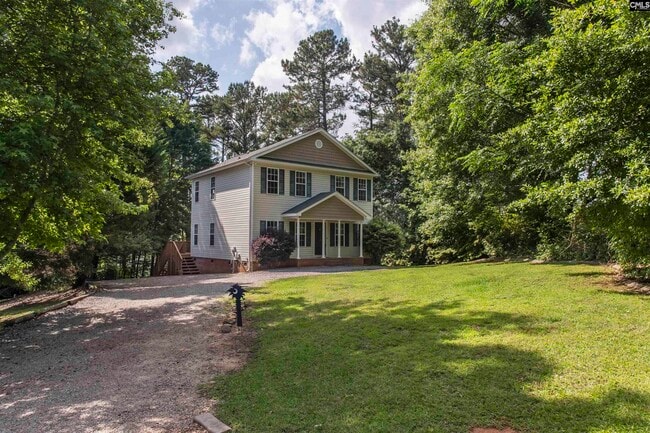 558 Camping Creek Rd in Chapin, SC - Building Photo - Building Photo