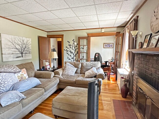 315 Lowell Ave, Unit 315