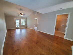 198 Buckhaven Way in Statesboro, GA - Building Photo - Building Photo